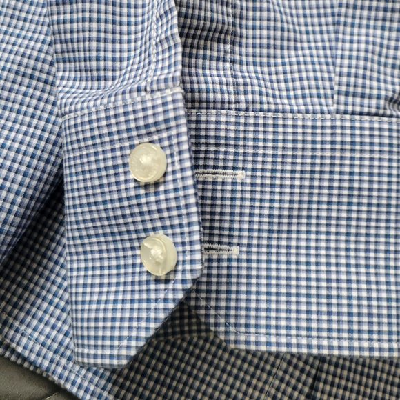 Hugo Boss dress shirt - Picture 5 of 7